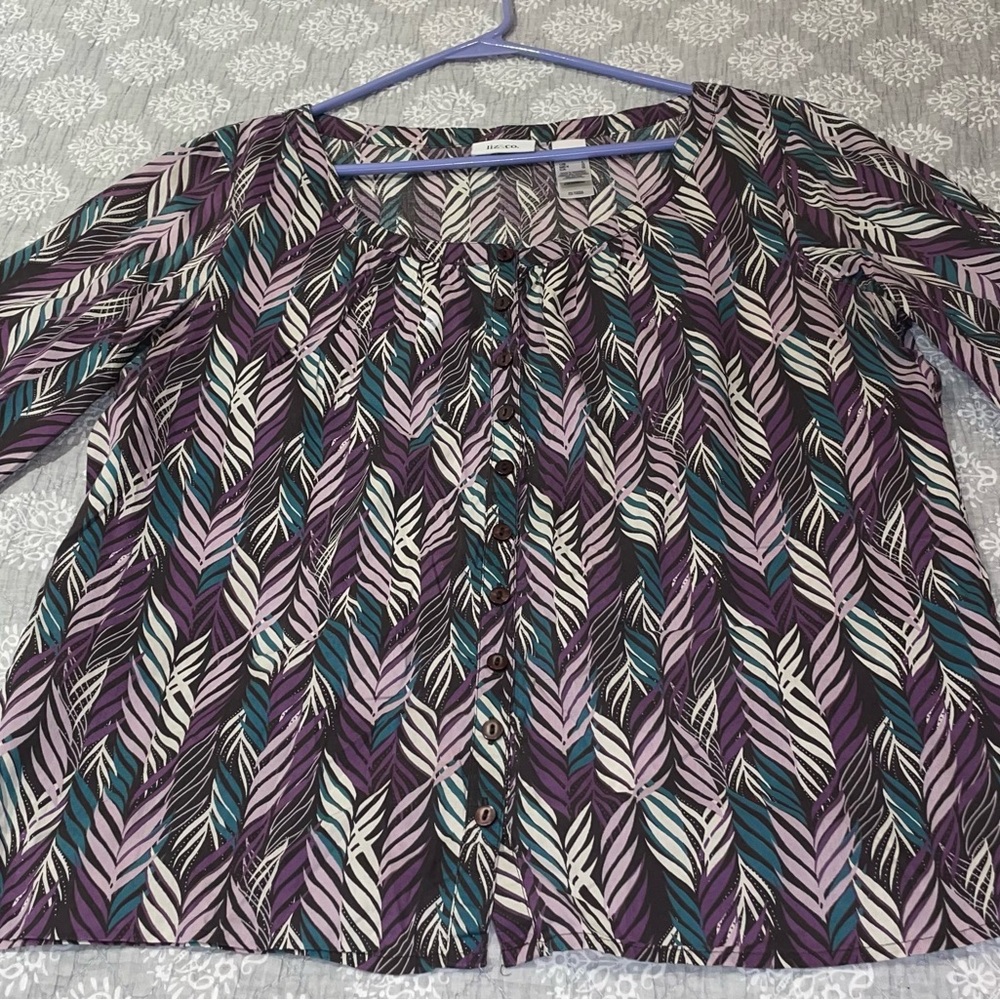 liz & co. Multicolor Leaf Patterned Blouse